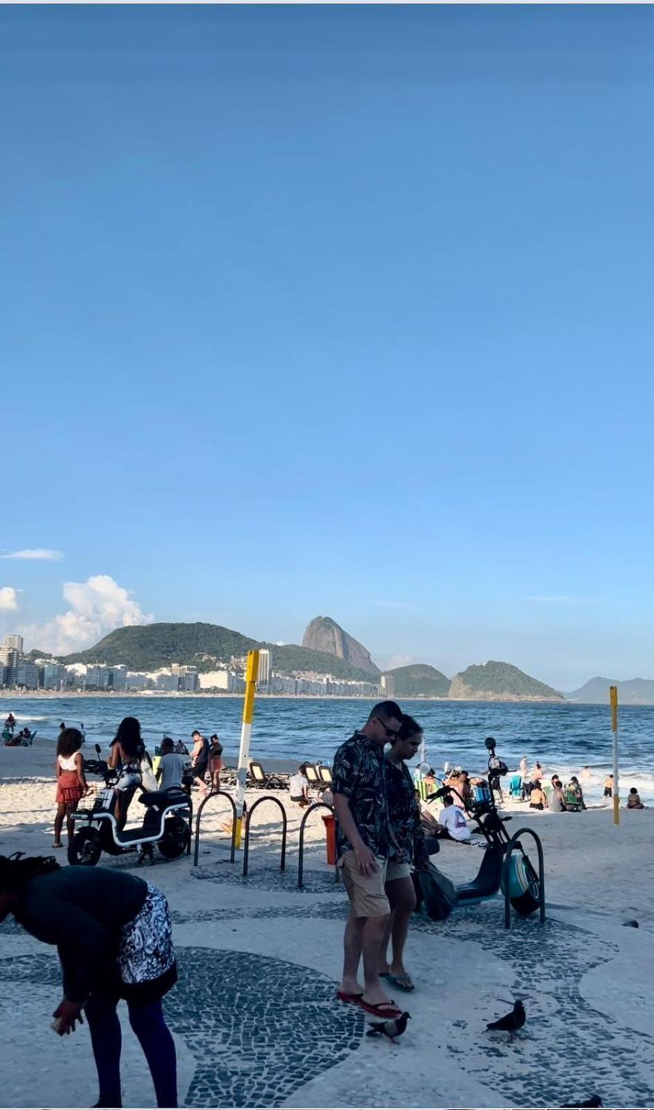 Alugo Quarto Espacoso Com Banheiro Privado Em Apartamento Em Copanema Rio de Janeiro Bagian luar foto